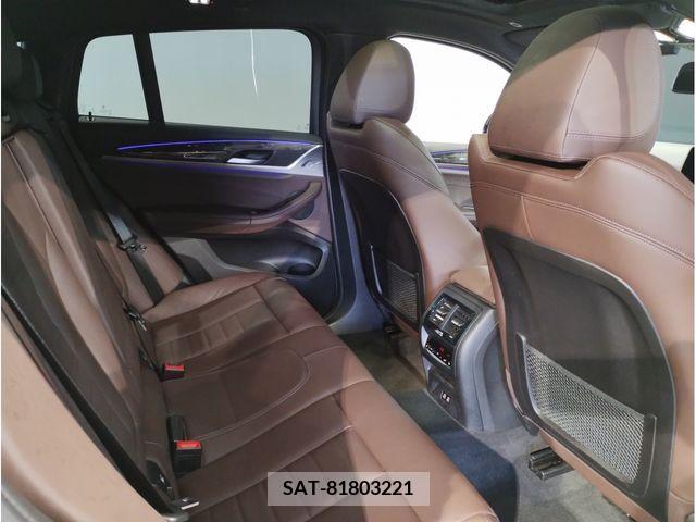 Bmw X4 2021-06 231628-29
