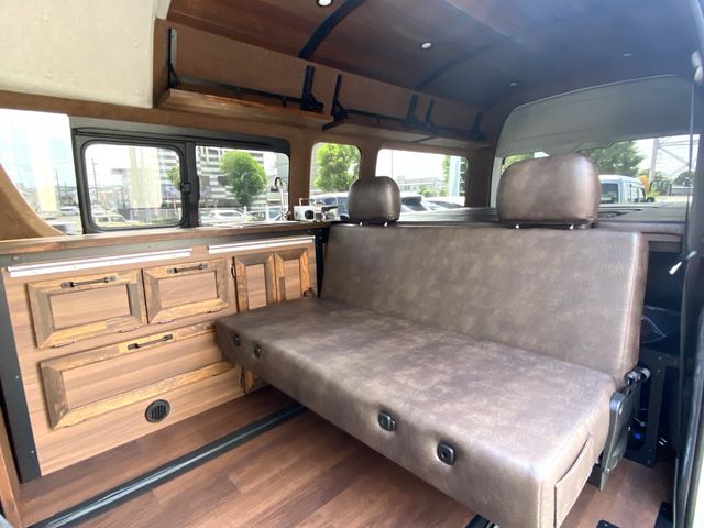 Toyota HIACE VAN 2021-10 6207-23