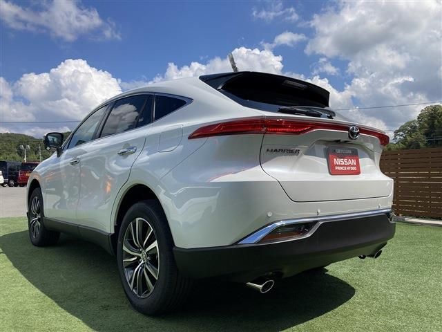 Toyota HARRIER 2023-05 16447-1