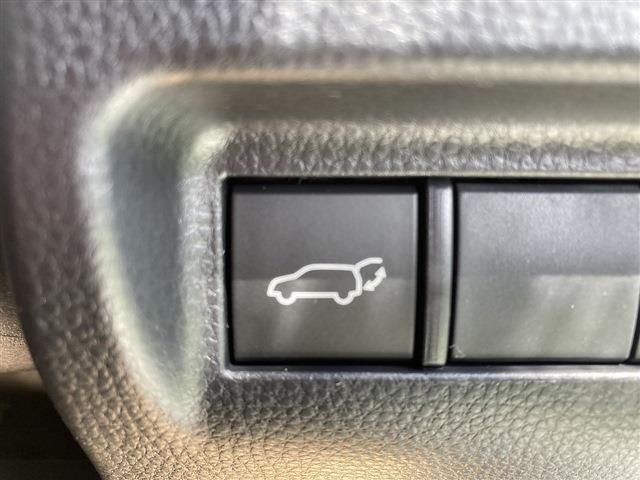 Toyota HARRIER 2023-05 16447-7