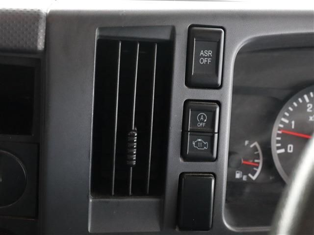 Mazda TITAN 2016-11 28518-15