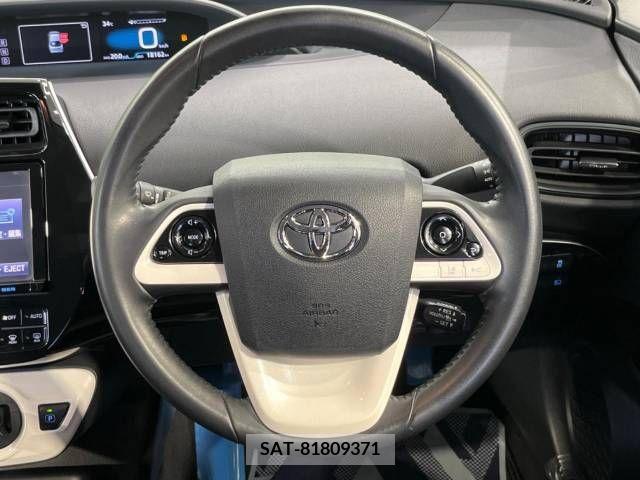 Toyota PRIUS 2016-03 345622-11