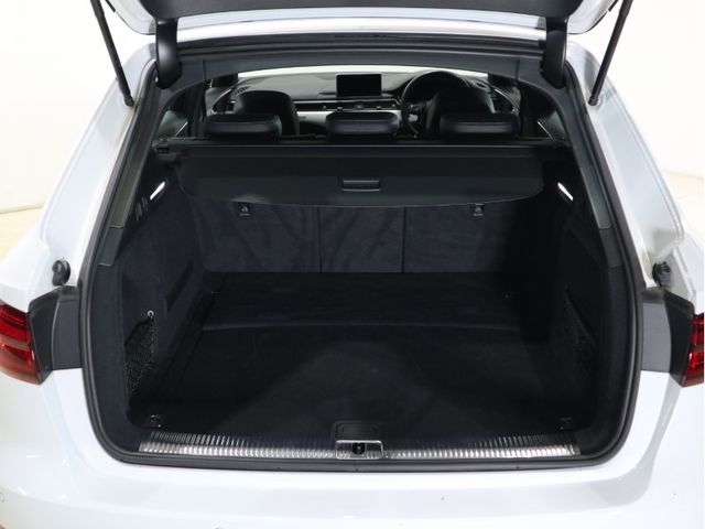 Audi A4 2019-10 193680-24