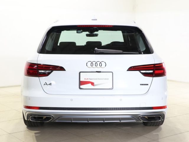 Audi A4 2019-10 193680-2