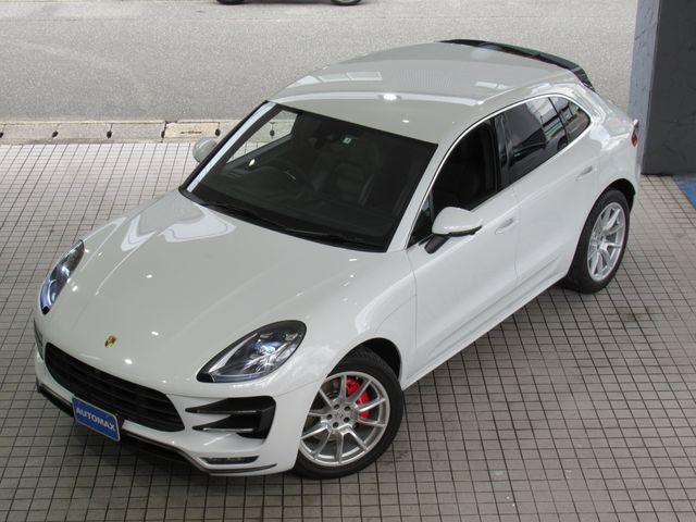 Porsche MACAN 2016-12 27490-29