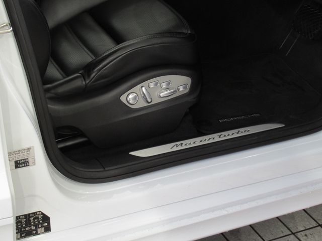 Porsche MACAN 2016-12 27490-19