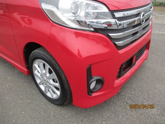 Nissan DAYZ ROOX 2015-03 2166-1