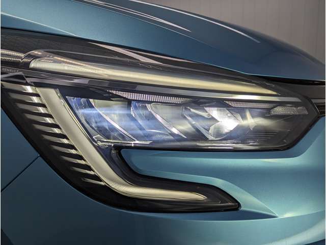 Renault LUTECIA 2021-05 19230-7