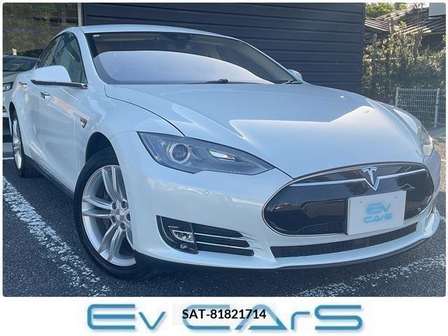 Tesla MODEL S 2015-09 287614-0