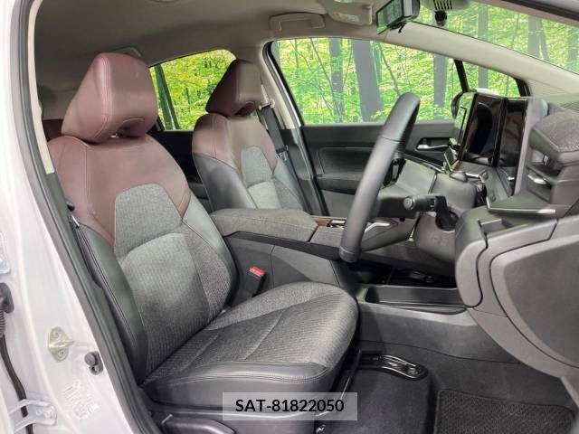 Nissan AURA 2023-06 240444-9