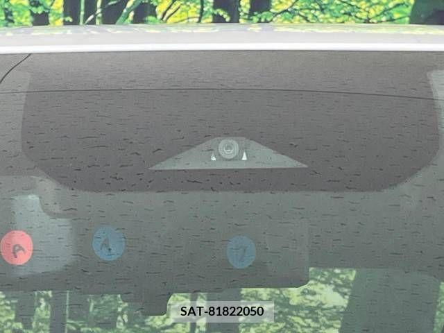 Nissan AURA 2023-06 240444-2