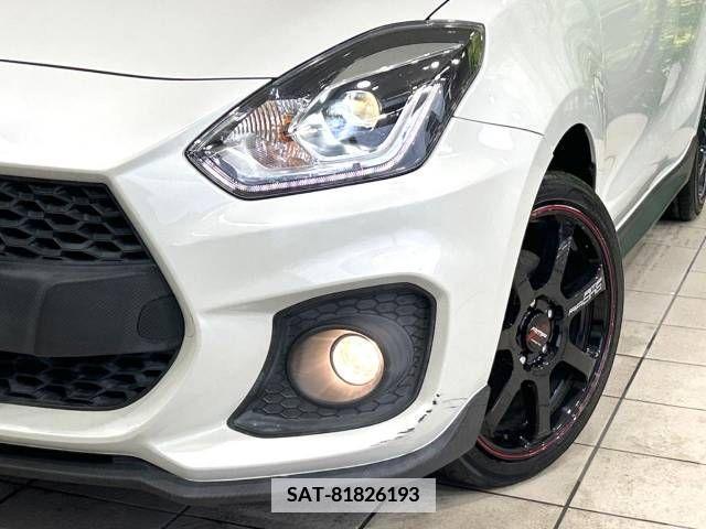 Suzuki SWIFT 2018-10 348304-12