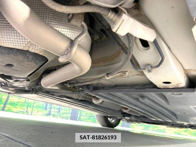 Suzuki SWIFT 2018-10 348304-19