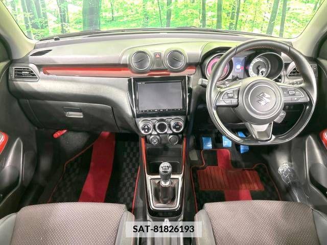 Suzuki SWIFT 2018-10 348304-1