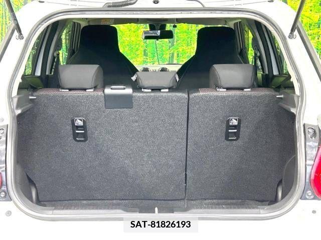 Suzuki SWIFT 2018-10 348304-10