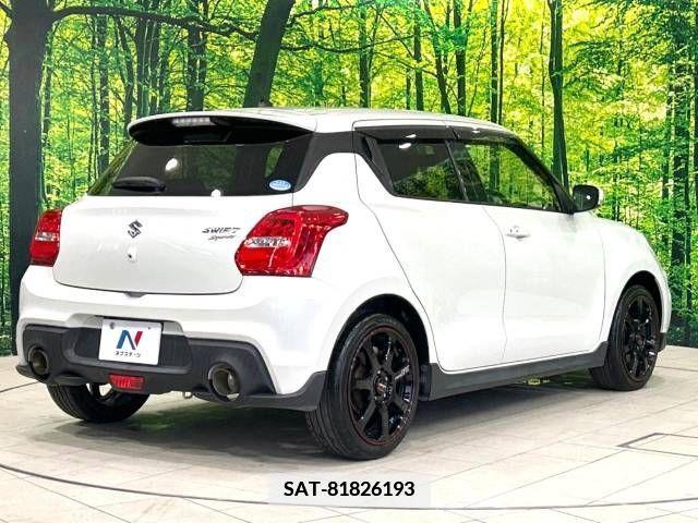 Suzuki SWIFT 2018-10 348304-17
