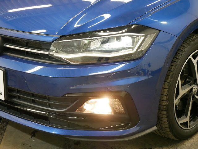 VolksWagen POLO 2019-05 17763-12