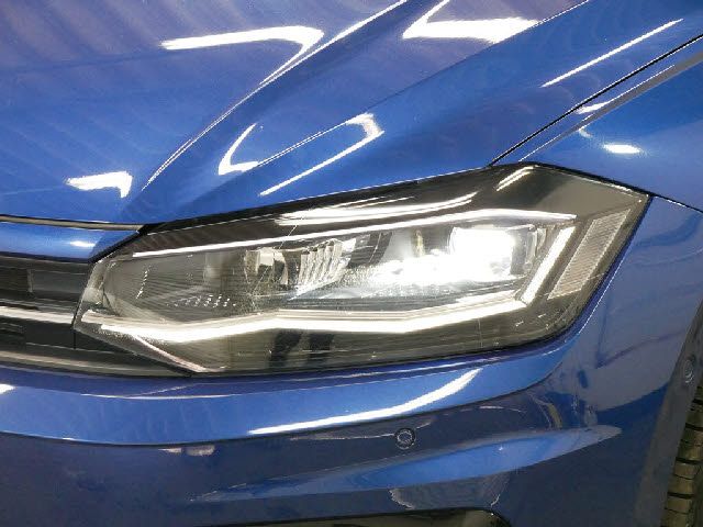 VolksWagen POLO 2019-05 17763-4