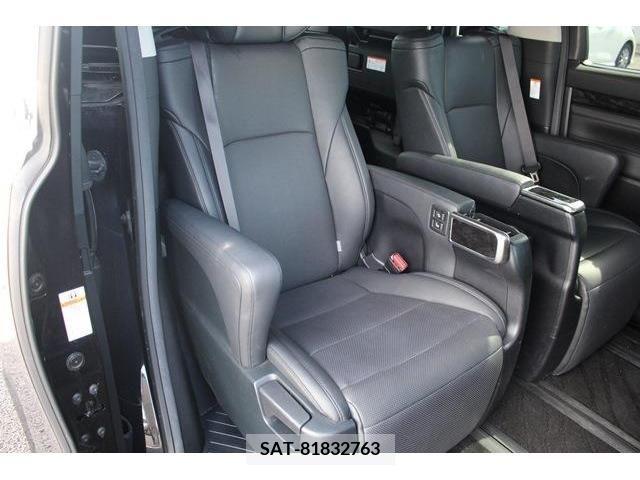 Toyota VELLFIRE 2018-07 289281-13