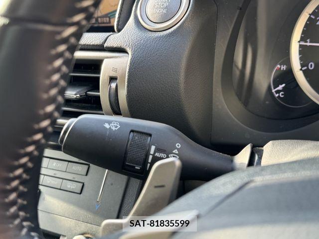 Lexus IS 2014-10 245667-16