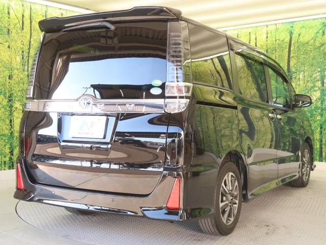 Toyota VOXY 2019-09 12940-18