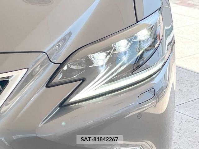 Lexus LS 2018-03 275542-11