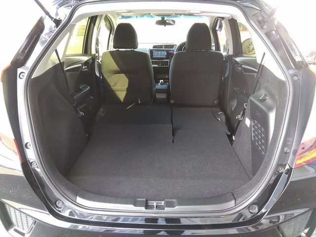 Honda FIT HYBRID 2017-03 19984-20