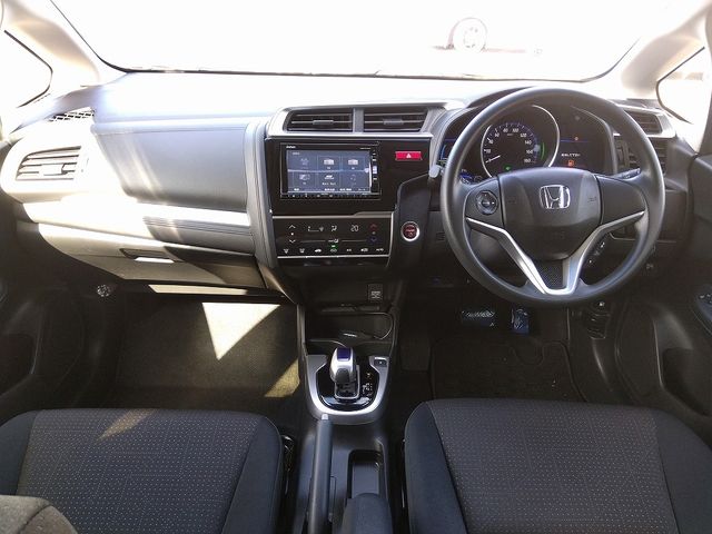 Honda FIT HYBRID 2017-03 19984-2