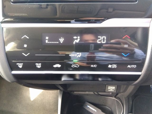 Honda FIT HYBRID 2017-03 19984-7