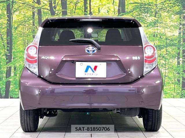 Toyota AQUA 2014-02 340106-15