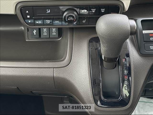 Honda N BOX 2023-02 307457-24