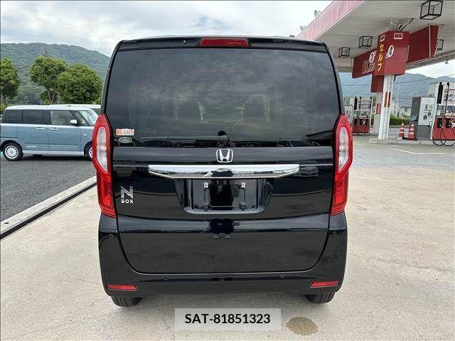 Honda N BOX 2023-02 307457-6