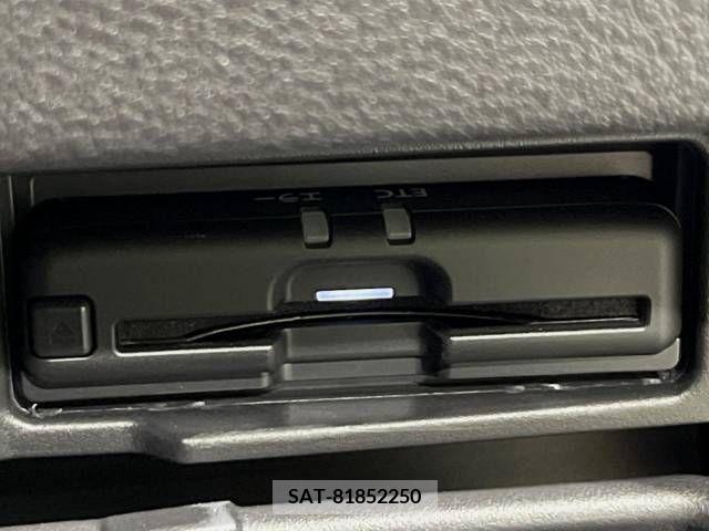 Nissan SERENA 2020-02 376246-7