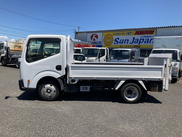 Nissan ATLAS 2014-06 4637-18