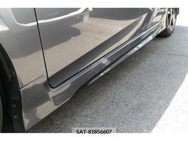 Toyota PRIUS 2020-01 281982-7