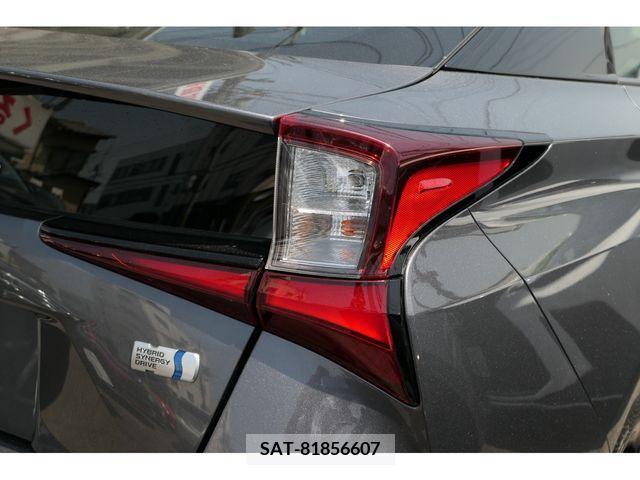 Toyota PRIUS 2020-01 281982-8
