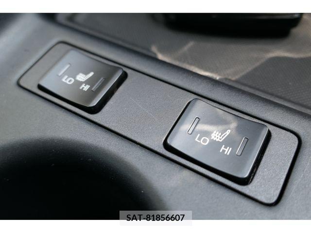 Toyota PRIUS 2020-01 281982-24