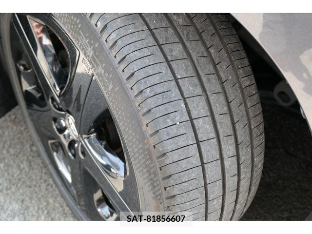 Toyota PRIUS 2020-01 281982-10