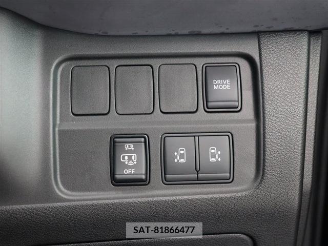 Nissan SERENA 2021-06 325102-28