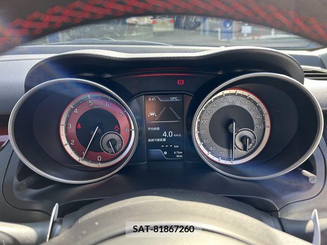 Suzuki SWIFT 2024-02 286497-7