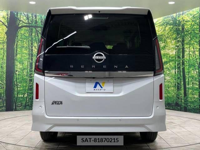 Nissan SERENA 2023-04 223380-16