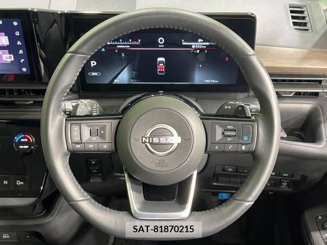 Nissan SERENA 2023-04 223380-12