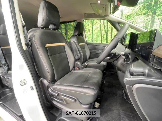 Nissan SERENA 2023-04 223380-8
