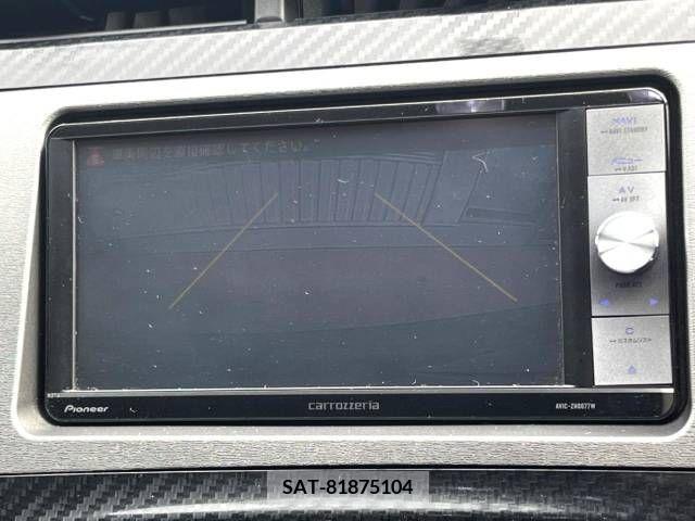 Toyota PRIUS 2012-01 248096-3