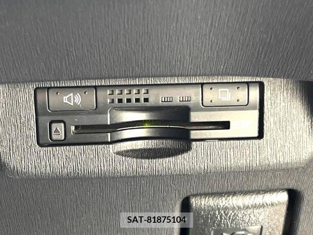 Toyota PRIUS 2012-01 248096-4