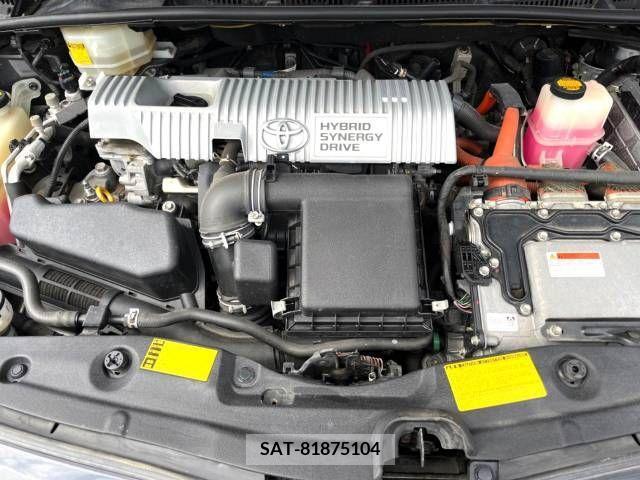 Toyota PRIUS 2012-01 248096-18