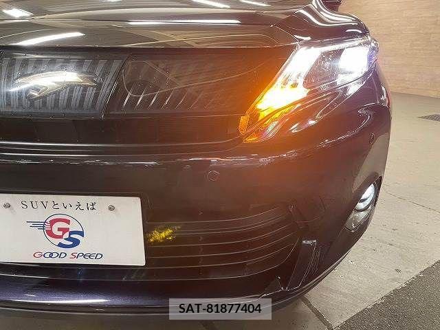 Toyota HARRIER 2016-07 331554-9