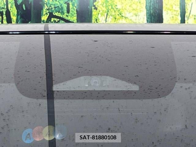 Toyota VOXY 2023-05 221667-2