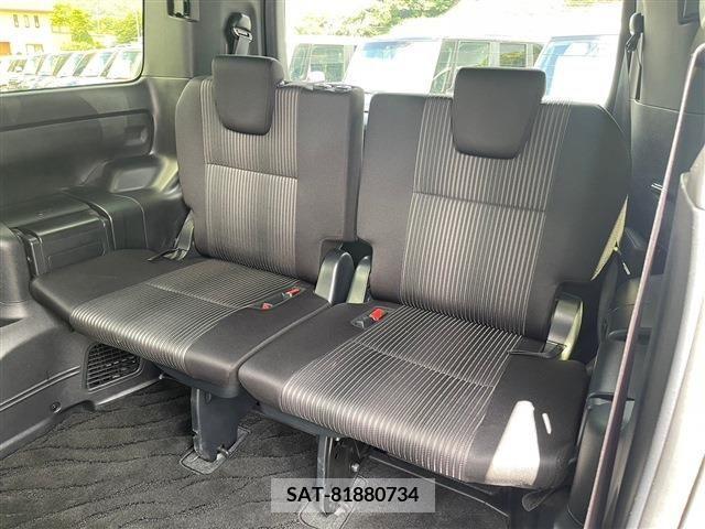 Toyota VOXY 2019-08 395013-3