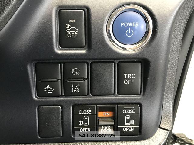 Toyota VOXY HYBRID 2017-02 322817-15